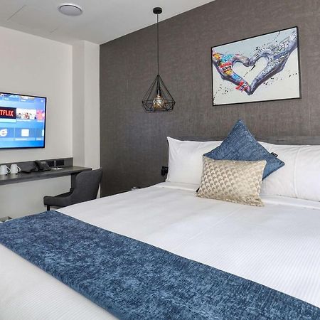 Microtel By Wyndham Wellington Esterno foto