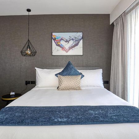 Microtel By Wyndham Wellington Esterno foto