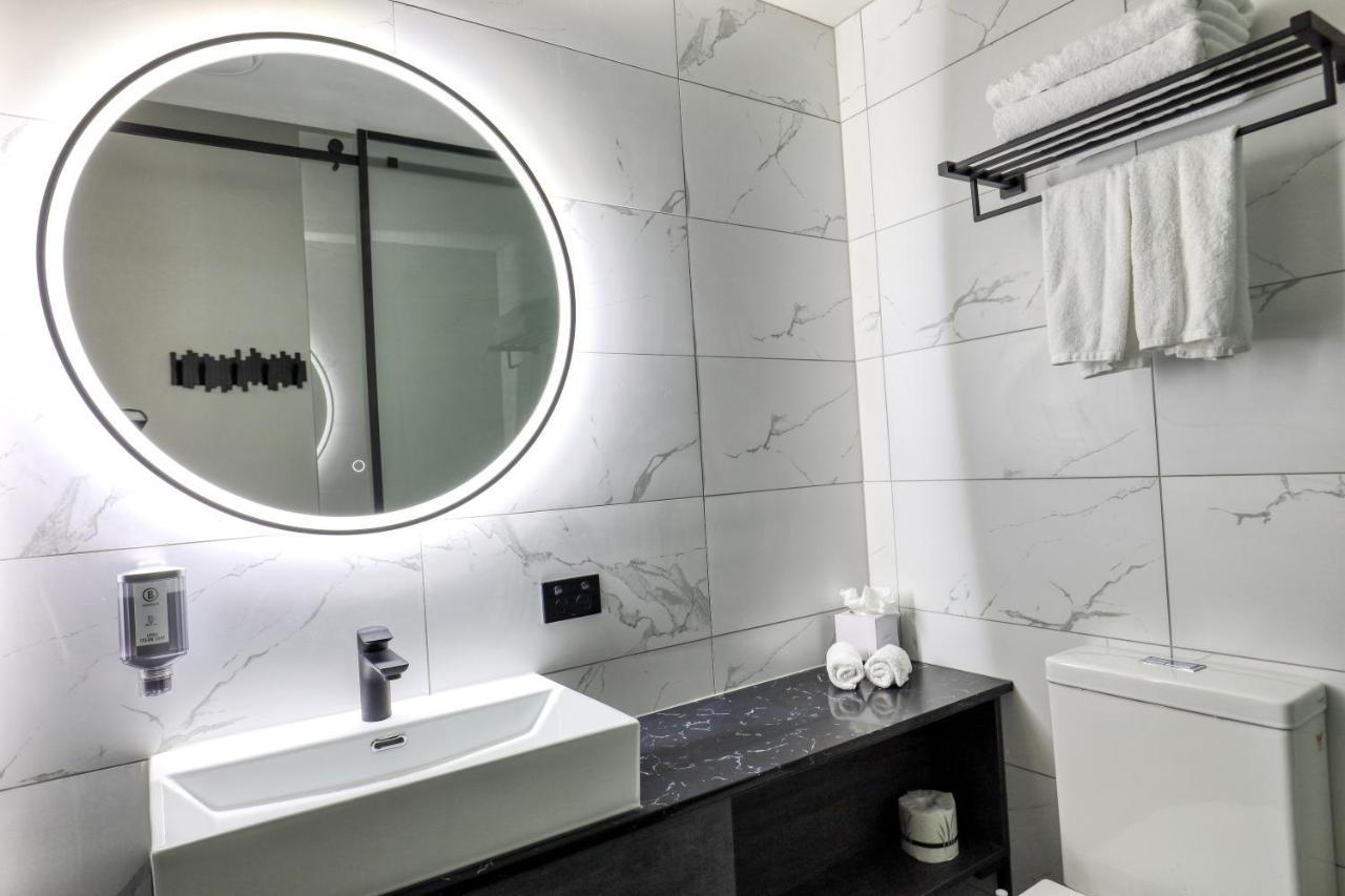 Microtel By Wyndham Wellington Esterno foto